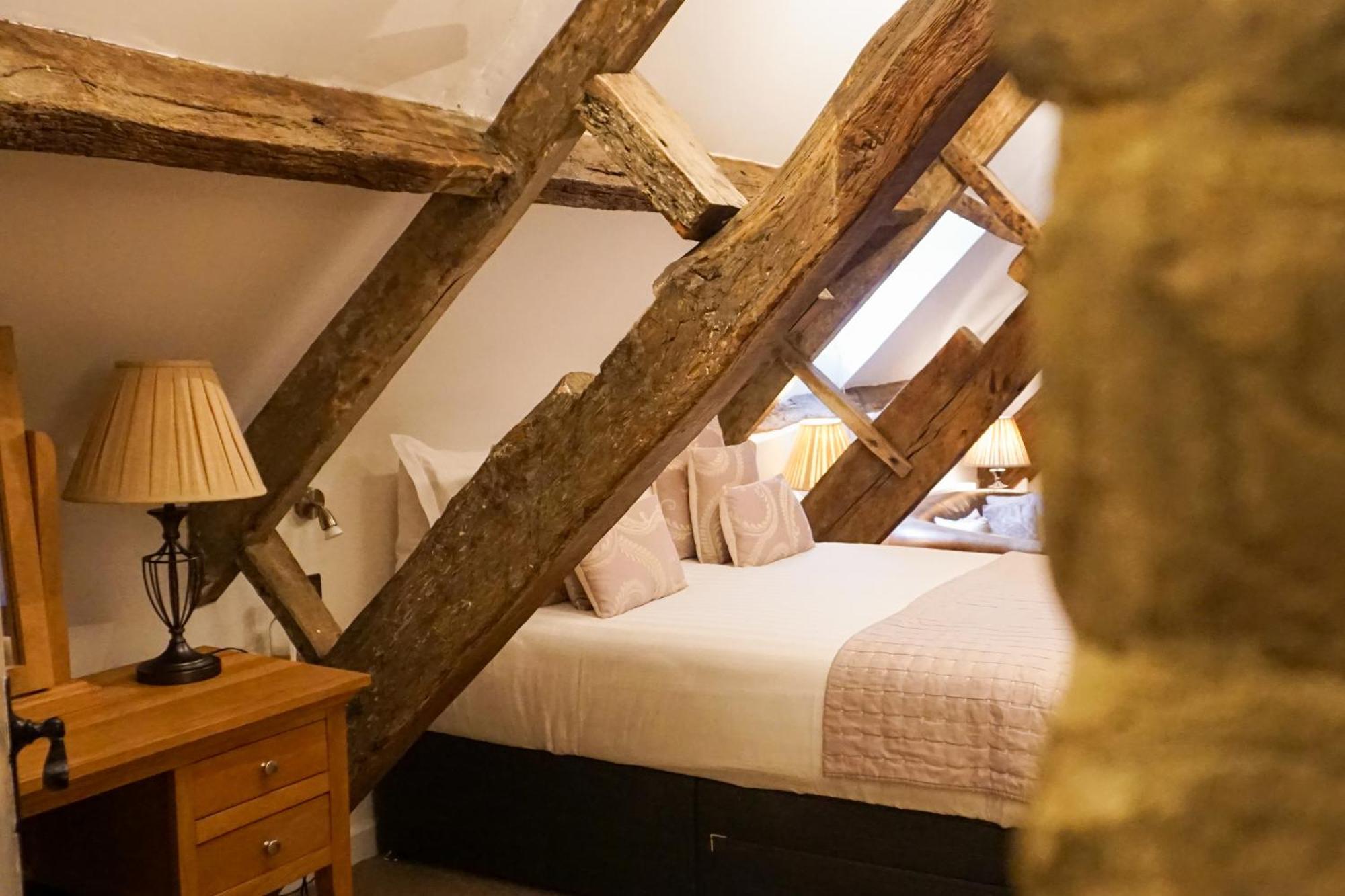Inn Kings Arms 4*