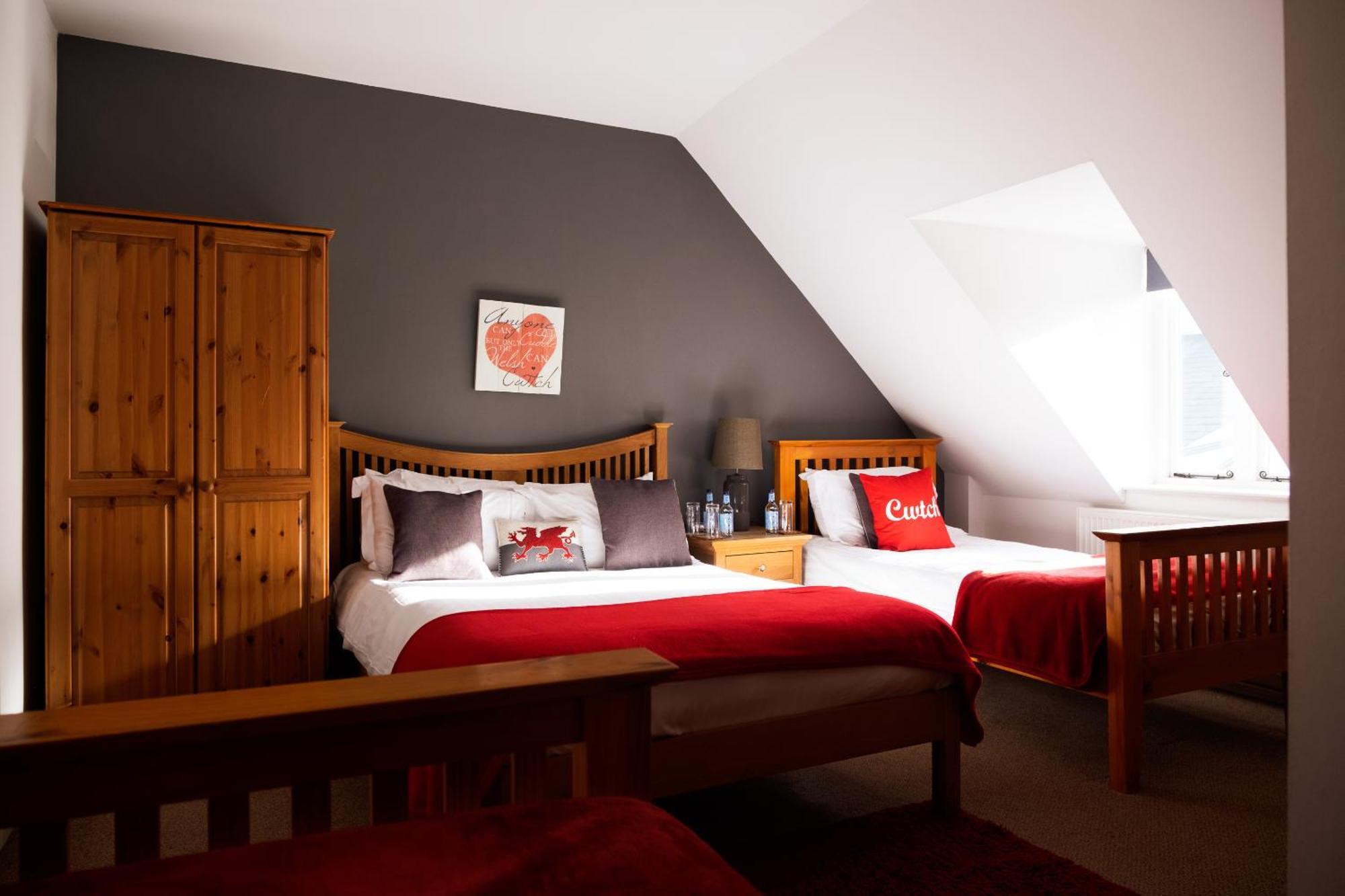 Kings Arms Inn 4*